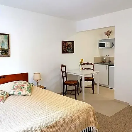 Dunke Apart-hotel 4*